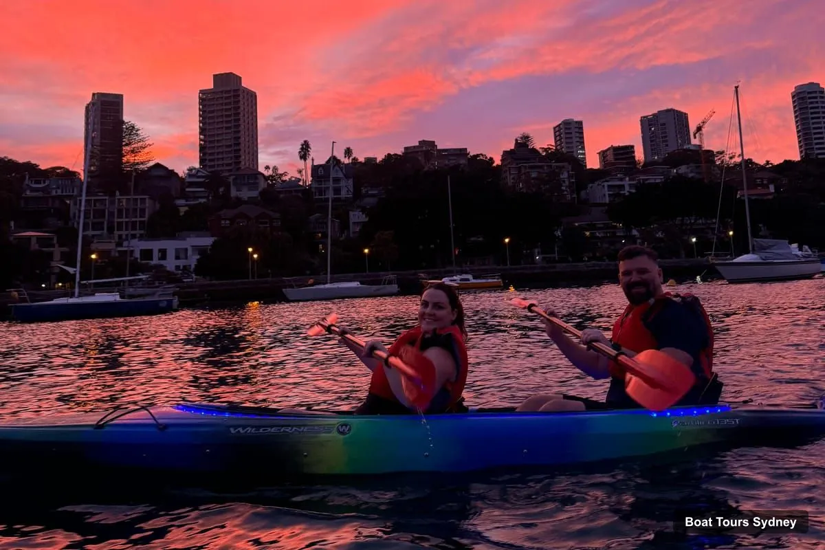 Boat Tours Sydney – Harbour Sunrise Kayak Tour from Rushcutters Bay (photo 4)