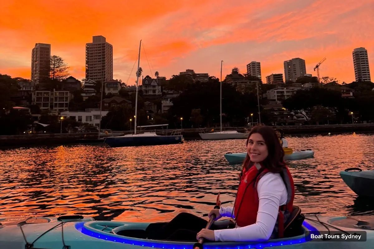 Boat Tours Sydney – Harbour Sunrise Kayak Tour from Rushcutters Bay (photo 5)