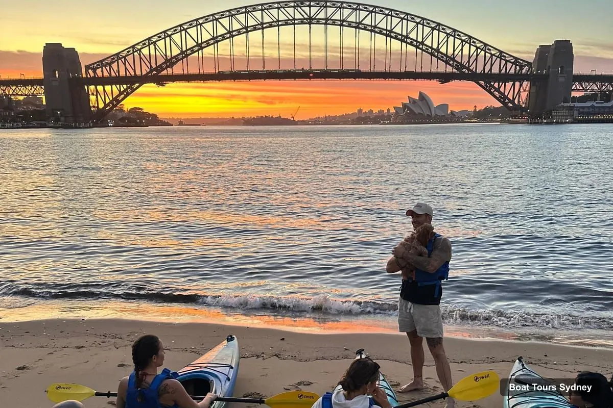 Boat Tours Sydney – Sunset Kayak Tour with Opera House Views (photo 3)