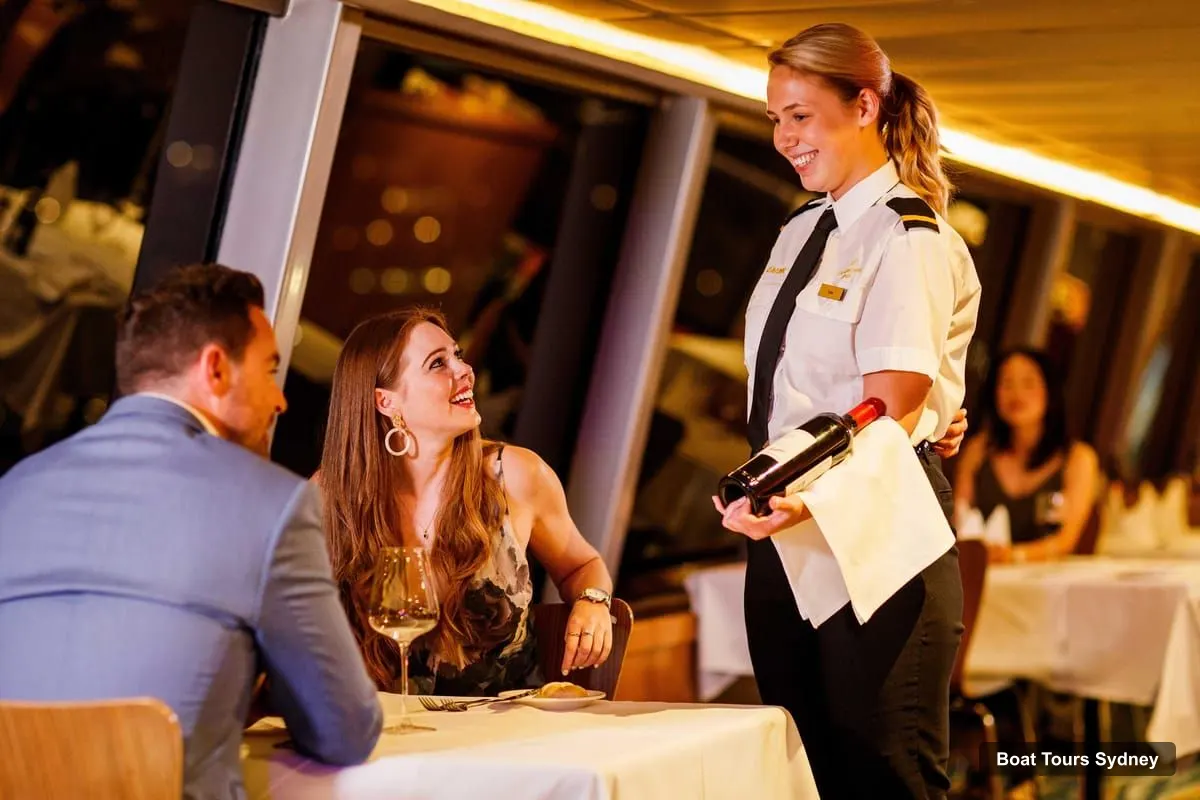 Sydney Boat Cruises – Sydney Harbour Dinner Cruise with 3, 4 or 5-Course Menu (photo 4)