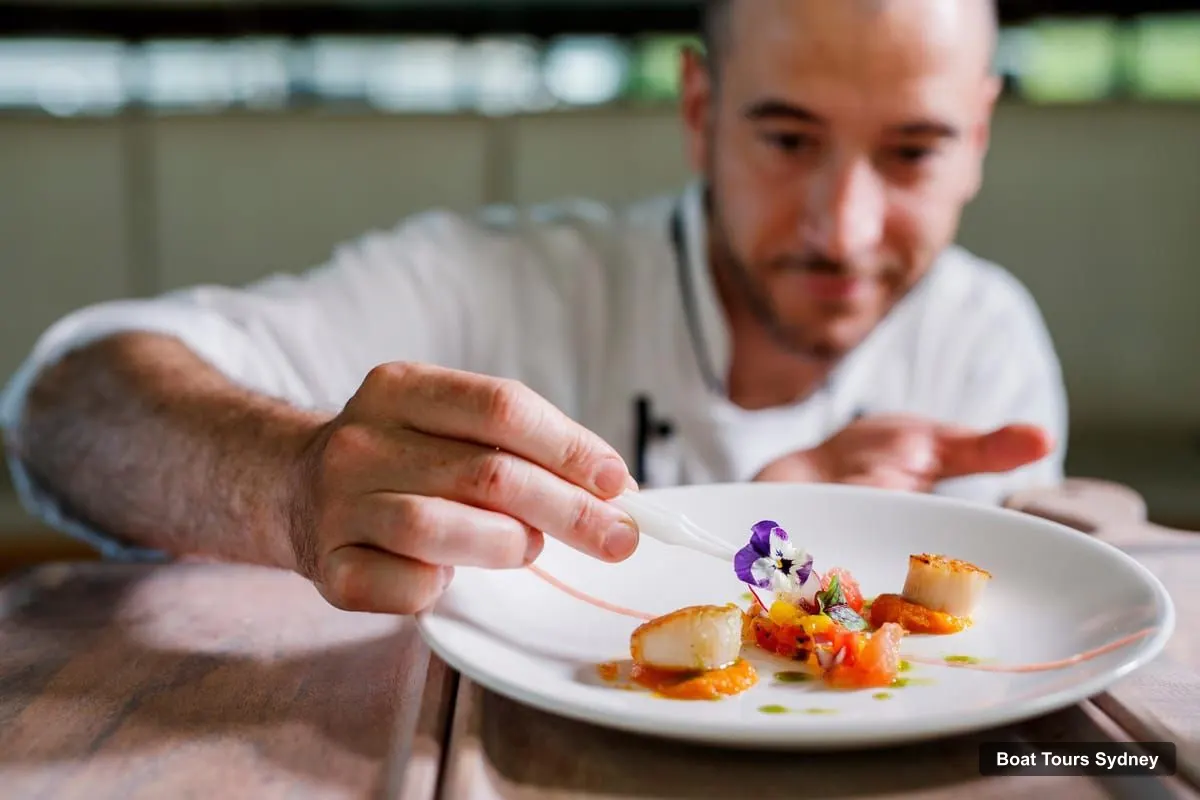 Sydney Boat Cruises – Sydney Harbour Dinner Cruise with 3, 4 or 5-Course Menu (photo 5)