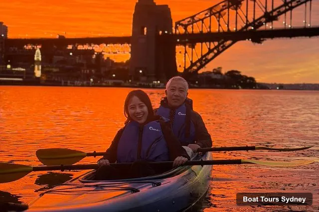 Boat Tours Sydney – Sunset Kayak Tour with Opera House Views