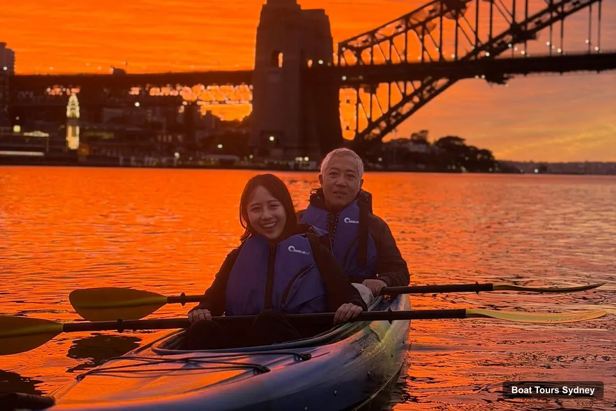 Boat Tours Sydney – Sunset Kayak Tour with Opera House Views