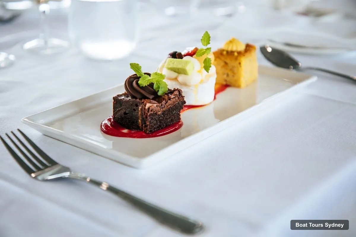 Sydney Boat Trips – 3-Course All Inclusive Dinner Harbour Cruise (photo 3)