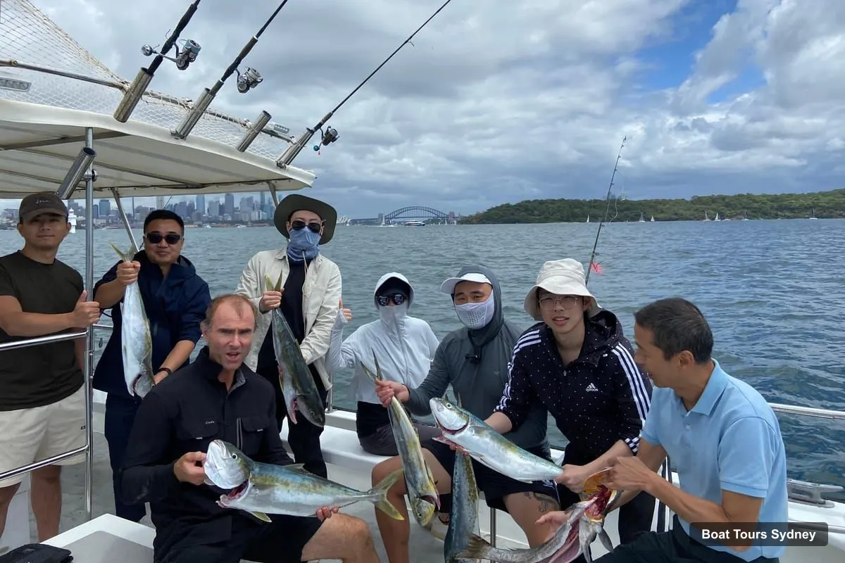 Sydney Harbor Cruise – 4-Hour Offshore Deep Sea Fishing Charter From Manly (photo 2)