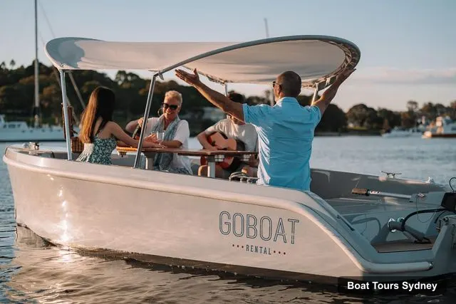 Sydney Boat Trips – Electric Boat Rental from Cabarita Point