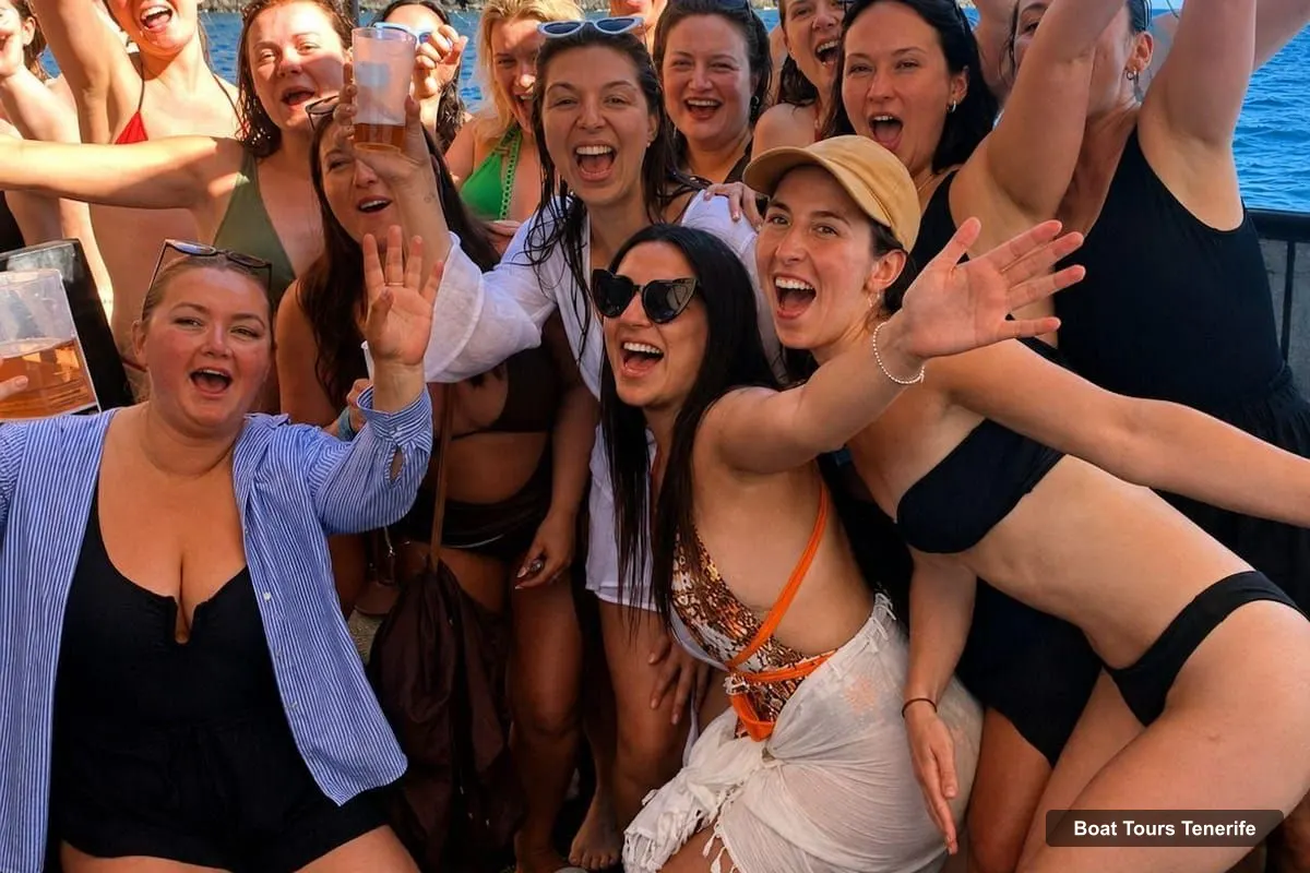 Boat Tours in Tenerife – Boat Party with Unlimited Drinks, DJ, Swim Stop (photo 2)
