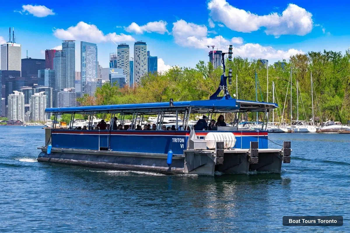 Boat Tours in Toronto – Harbor and Islands Sightseeing Cruise (photo 5)
