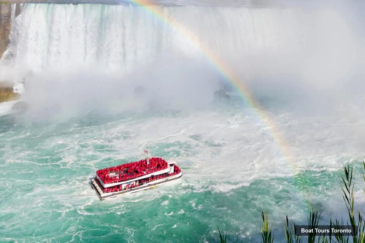 Boat Tours Toronto – Niagara Falls Day Tour + Boat & Behind Falls Entry (photo 2)