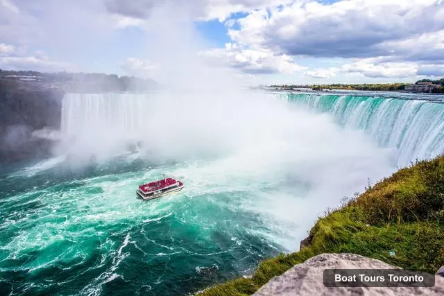 Toronto Boat Trips – Niagara Falls Day Tour with Optional Boat Cruise