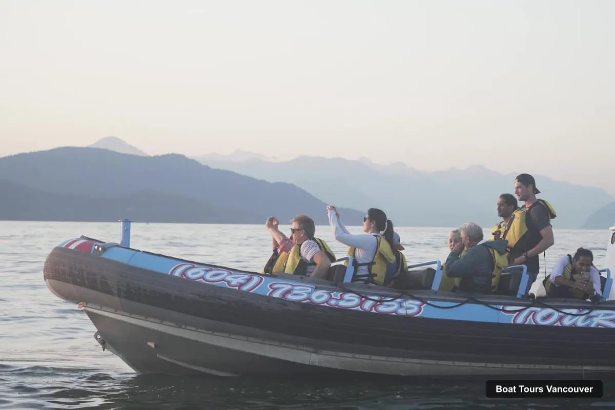Vancouver Boat Cruises – Bowen Island Boat Cruise with Dinner (photo 3)
