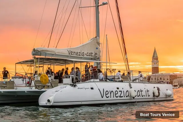 Boat Tours Venice – Catamaran Sunset Jazz Cruise with Aperitivo