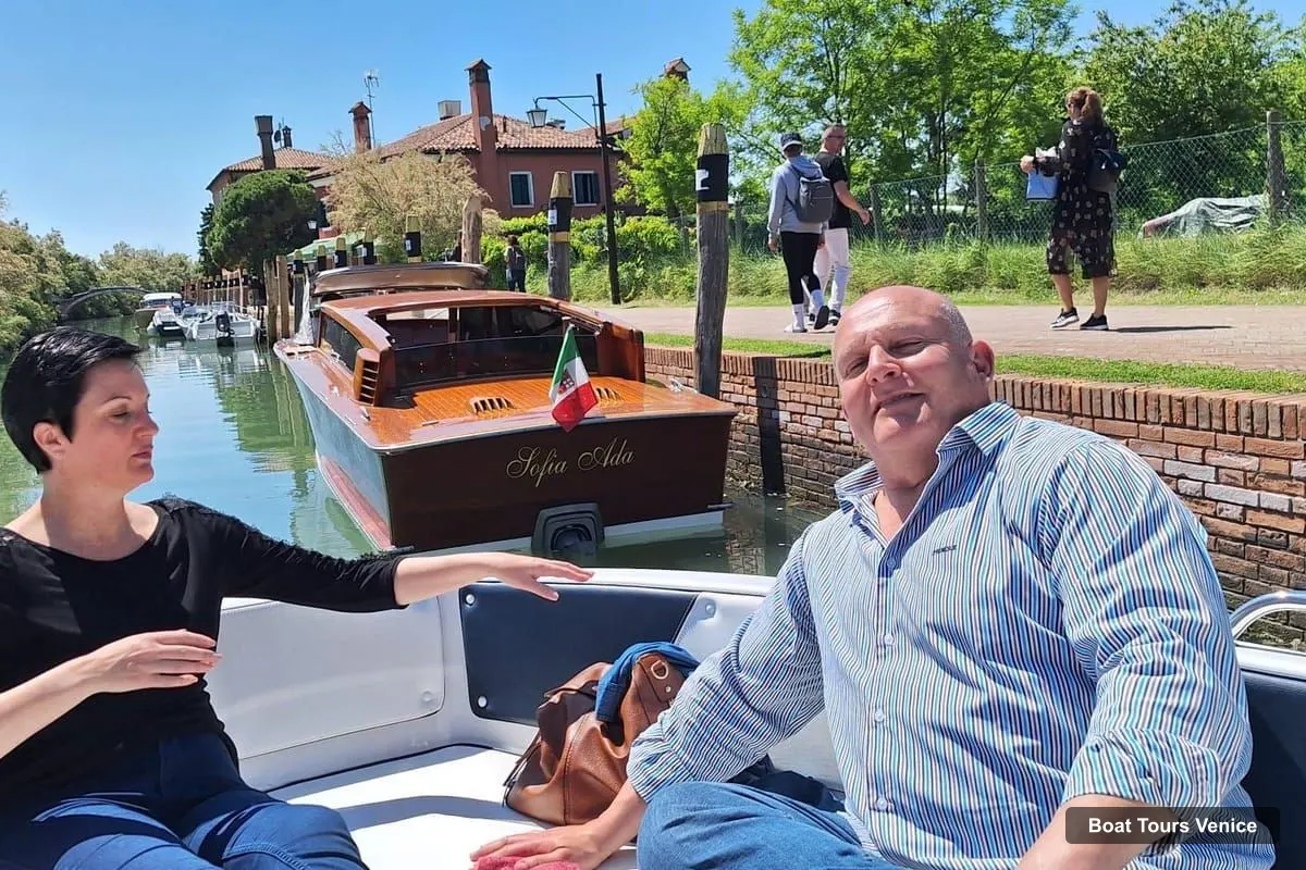 Venice Boat Trips – Venice Private Boat Tour: Murano, Burano & Torcello (photo 4)